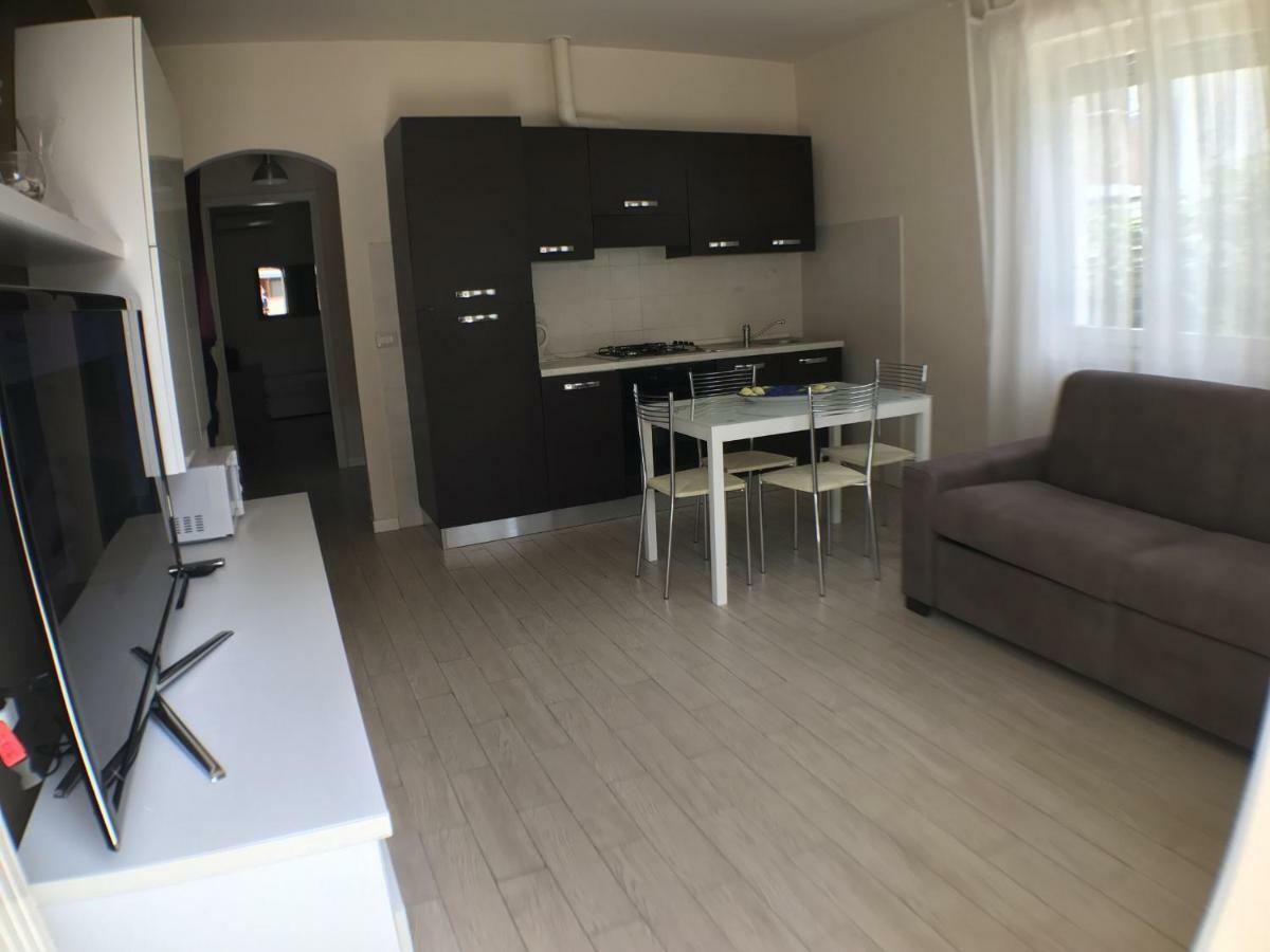 Casa Vacanze Vespucci Torre del Lago Puccini Exterior foto