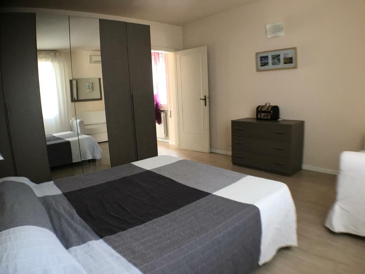 Casa Vacanze Vespucci Torre del Lago Puccini Exterior foto